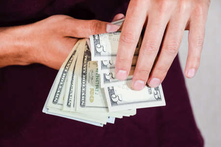Cutting Costs Creatively: Everyday Hacks to Save Money Living in the US