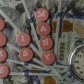 A Month-by-Month Approach to Expense Tracking: Seasonal Tips for American Consumers
