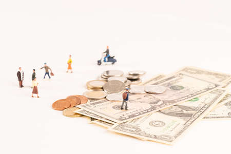 The Role of Parents in Managing and Repaying Student Loans: Guidance for American Families